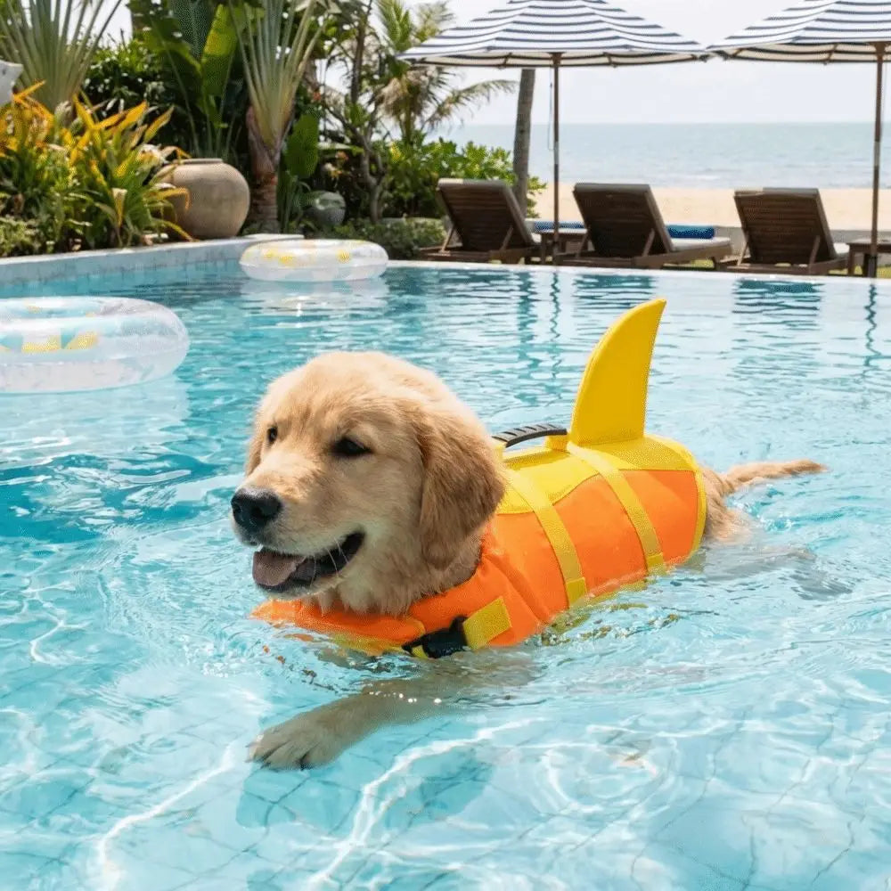 Shark Shape Dog Life Vest Adjustable High Visibility Dog Swimming Suit Tear-resistant Superior Buoyancy Safety Vests